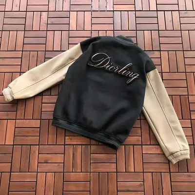 ￥~285 D🔥O🔥 JACKET 33120404 (im 180CM 68KG iwear size M in the photo)