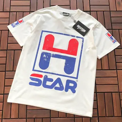 ￥~125 HELLSTAR T-SHIRT 11120538 (im 180CM 68KG iwear size M in the photo)