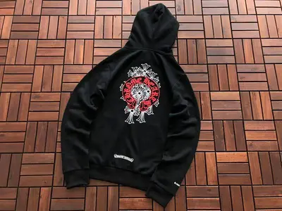 ￥~165 CH🔥OM🔥 HE🔥RTS HOODIE 33120541 (im 176CM 58KG iwear size M in the photo)