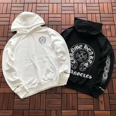 ￥~139 CH🔥OM🔥 HE🔥RTS HOODIE 33120515 (im 176CM 58KG iwear size M in the photo)