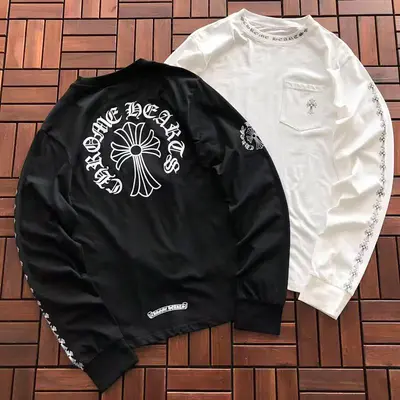 ¥~95 CH🔥OM🔥 HE🔥RTS LONG-SLEEVE 33120533 (im 176CM 58KG iwear size M in the photo)