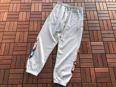 ¥~165 CH🔥OM🔥 HE🔥RTS TROUSERS 33120527 (im 176CM 58KG iwear size M in the photo)