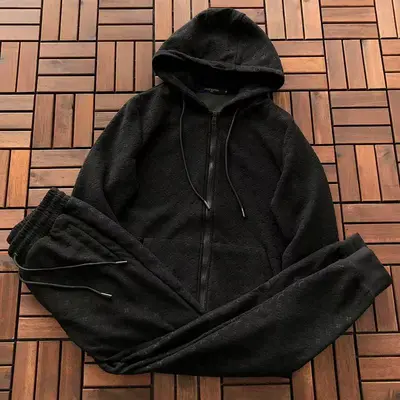 ￥~299 L🔥HOODIE TROUSERS 11120712 (im 170CM 60KG iwear size L in the photo)