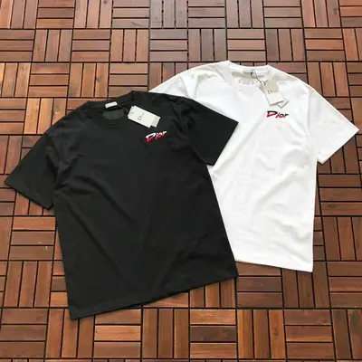 ￥~109 D🔥O🔥 T-SHIRT 33120739 (im 176CM 58KG iwear size L in the photo)