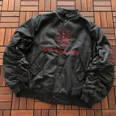 ￥~239 B🔥L🔥🔥🔥IA🔥A COTTON JACKET 44120749 (im 180CM 68KG iwear size 48 in the photo)