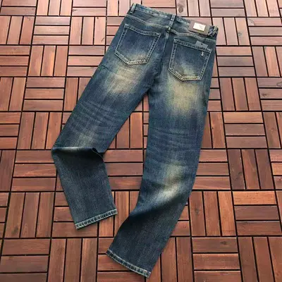 ¥~179 L🔥 JEANS 33120865 (im 176CM 58KG iwear size 28 in the photo)