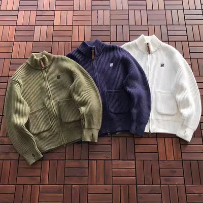 ¥~295 UNDEFEATED SWEATER 11120849 (im 185CM 70KG iwear size M in the photo)