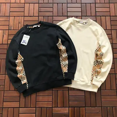 ￥229 B🔥RB🔥RRY SWEATER 44120931 (im 176CM 58KG iwear size S in the photo)