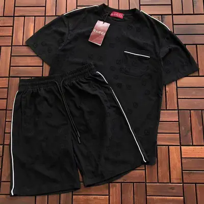 ￥~175 G🔥C🔥I T-SHIRT SHORTS 33121004 (im 176CM 58KG iwear size L in the photo)