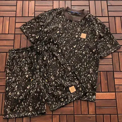 ￥~175 L🔥 T-SHIRT SHORTS 33120998 (im 176CM 58KG iwear size L in the photo)