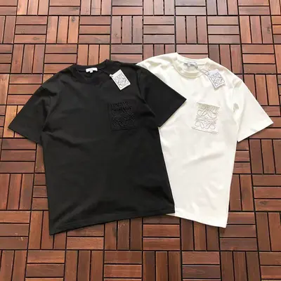 ￥ 165 L🔥E🔥🔥 T-SHIRT 44120927 (im 176CM 58KG iwear size S in the photo)