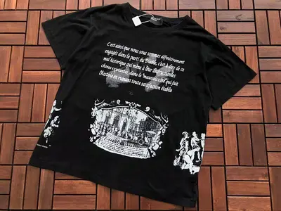 ¥~95 E.R.D T-SHIRT 33120989 (im 176CM 58KG iwear size M in the photo)