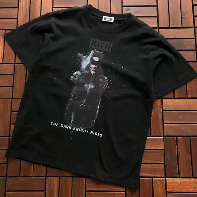 ￥~95 K🔥T🔥T-SHIRT 33121112 (im 180CM 68KG iwear size M in the photo)