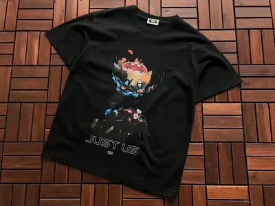 ￥~95 K🔥T🔥T-SHIRT 33121110 (im 180CM 68KG iwear size M in the photo)