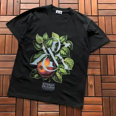 ￥~95 K🔥T🔥T-SHIRT 33121050 (im 176CM 58KG iwear size S in the photo)