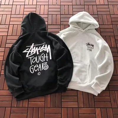 ￥~169 ST🔥S🔥Y HOODIE FLEECE 44121151 (im 180CM 68KG iwear size M in the photo)