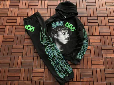 TOP￥~129 PANTS￥~125 S🔥5D🔥R HOODIE TROUSERS 33121127 (im 176CM 58KG iwear size M in the photo)
