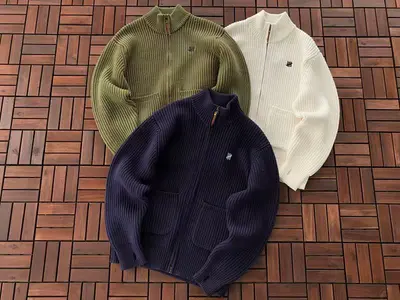 ￥~339 UNDEFEATED SWEATER 22121109 (im 185CM 80KG iwear size M in the photo)