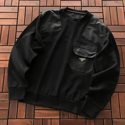 ¥~219 P🔥A🔥A SWEATER 44121239 (im 176CM 58KG iwear size S in the photo)