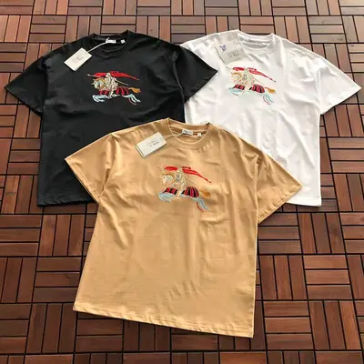¥~149 B🔥RB🔥RRY T-SHIRT 22121237 (im 185CM 80KG iwear size M in the photo)