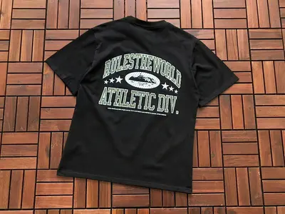 ￥~79 C🔥RT🔥🔥Z T-SHIRT 33121228 (im 180CM 68KG iwear size M in the photo)