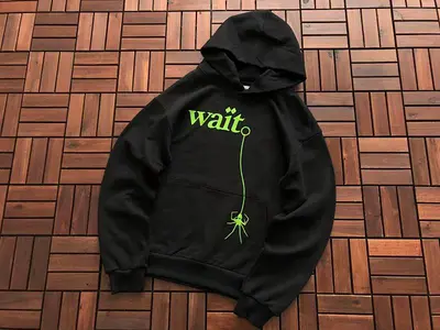 ￥~129 S🔥5D🔥R HOODIE 33121277 (im 180CM 68KG iwear size M in the photo)