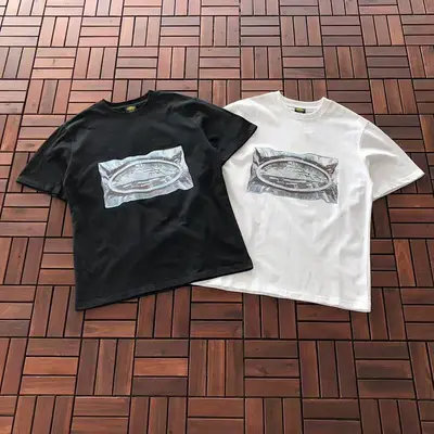 ￥~79 C🔥RT🔥🔥Z T-SHIRT 33121432 (im 180 CM 68 KG iwear size M in the photo)