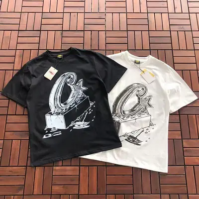 ￥~79 C🔥RT🔥🔥Z T-SHIRT 33121410 (im 180 CM 68 KG iwear size M in the photo)