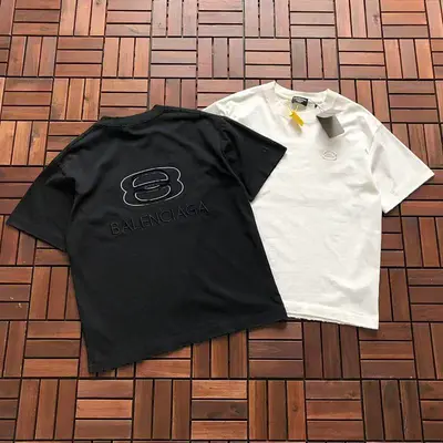 ￥~125 B🔥L🔥🔥🔥IA🔥A T-SHIRT 11121407 (im 176 CM 58 KG iwear size M in the photo)