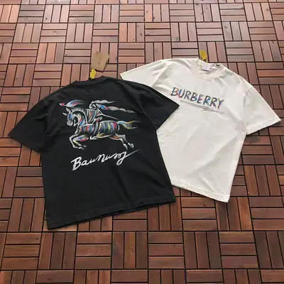 ￥~125 B🔥RB🔥RRY T-SHIRT 11121430 (im 176 CM 58 KG iwear size M in the photo)