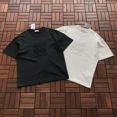￥~125 L🔥E🔥🔥 T-SHIRT 11121429 (im 176 CM 58 KG iwear size M in the photo)