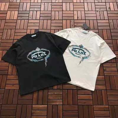 ￥~125 P🔥A🔥A T-SHIRT 11121446 (im 176 CM 58 KG iwear size M in the photo)