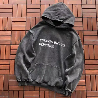 ￥~135 E.R.D HOODIE 33121552 (im 180CM 68KG iwear size M in the photo)