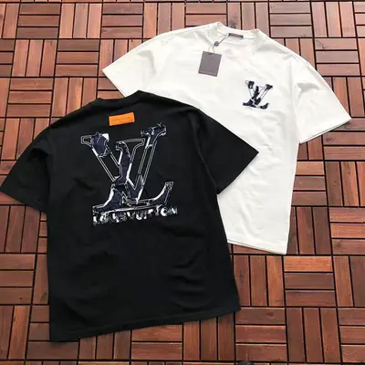 ¥~125 L🔥 T-SHIRT 11121699 (im 176CM 58KG iwear size L in the photo)