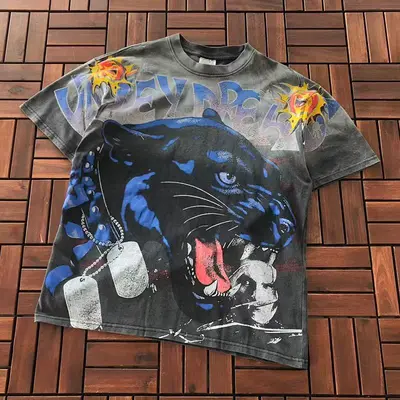 ￥~89 VA🔥L🔥Y T-SHIRT 33121725 (im 180CM 68KG iwear size M in the photo)