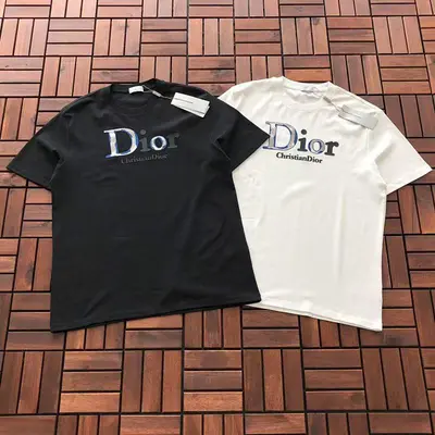 ￥~109 D🔥O🔥 T-SHIRT 22121727 (im 185CM 80KG iwear size L in the photo)