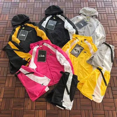TOP¥~ 188 PANTS ¥~ 125 C🔥RT🔥🔥Z JACKET SHORTS 33121842 (im 180CM 68KG iwear size S in the photo)