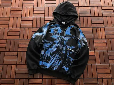 ¥~139 VA🔥L🔥Y HOODIE 33122251 (im 180CM 68KG iwear size S in the photo)