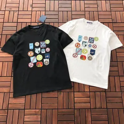 ￥~149 L🔥 T-SHIRT 22122421 (im 185CM 80KG iwear size S in the photo)