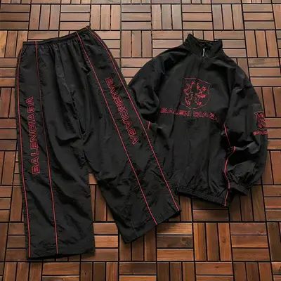 TOP￥ 288 PANTS ￥ 229 B🔥L🔥🔥🔥IA🔥A JACKET TROUSERS 44122507