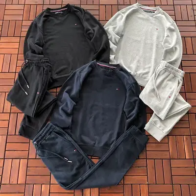 TOP￥~ 119 PANTS ￥~ 125 T 🔥🔥🔥 H🔥🔥🔥R SWEATER TROUSERS