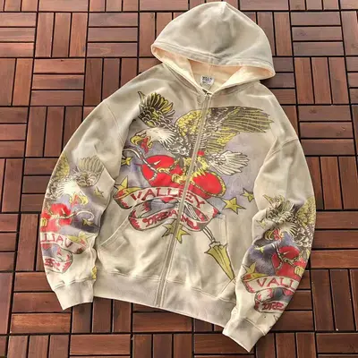 ￥~199 VA🔥L🔥Y HOODIE 11122613 (im 180CM 68KG iwear size M in the photo)