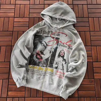 ￥~195 VA🔥L🔥Y HOODIE 11122699 (im 180CM 68KG iwear size S in the photo)