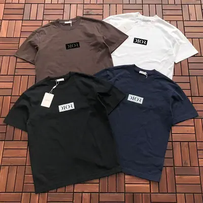 ￥~ 115 D🔥O🔥 T-SHIRT 11122674 (im 180CM 68KG iwear size M in the photo)