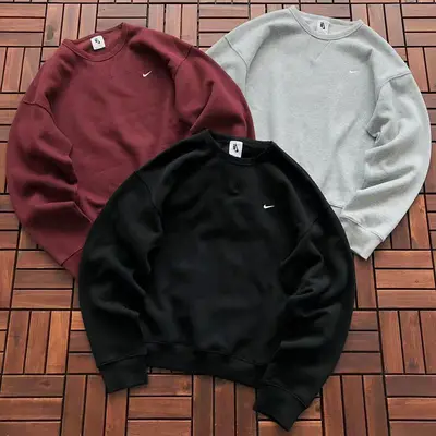￥~139 N🔥K🔥 SWEATER FLEECE 11122673 (im 180CM 68KG iwear size M in the photo)