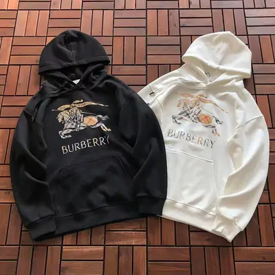 ¥~109 B🔥RB🔥RRY HOODIE 33122888 (im 176CM 58KG iwear size M in the photo)