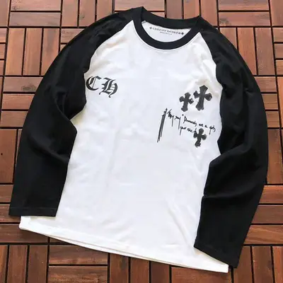 ¥~109 CH🔥OM🔥 HE🔥RTS LONG-SLEEVE 33122882 (im 176CM 58KG iwear size S in the photo)
