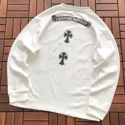 ¥~109 CH🔥OM🔥 HE🔥RTS LONG-SLEEVE 33122854 (im 180CM 68KG iwear size M in the photo)