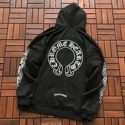 ¥~135 CH🔥OM🔥 HE🔥RTS HOODIE 33122876 (im 180CM 68KG iwear size M in the photo)