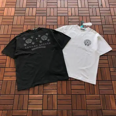 ¥~129 CH🔥OM🔥 HE🔥RTS T-SHIRT 11122911 (im 176CM 58KG iwear size L in the photo)